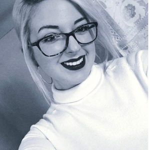 Meet your Posher, Jillian